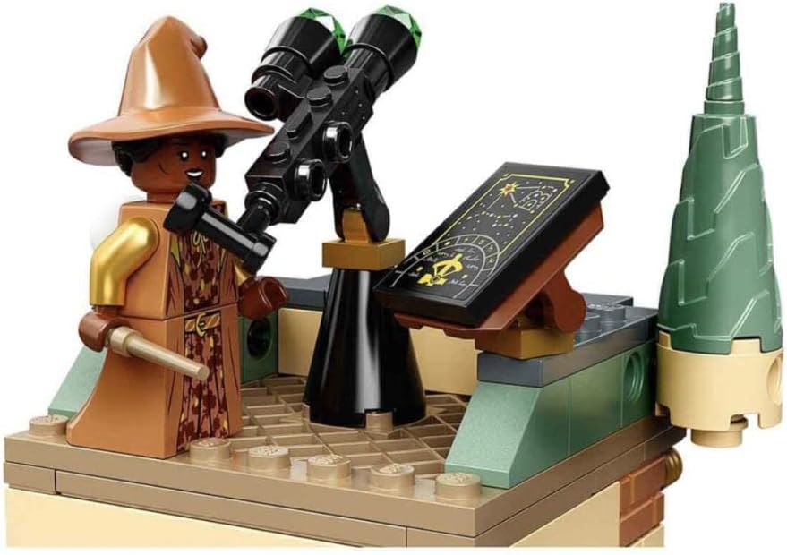 LEGO Harry Potter Hogwarts Chamber of Secrets Set, Castle Toy with Golden Voldemort Mini Figure, Basilisk Animal Figure and Iconic Rooms such as the Great Hall, Gift Idea for Children 76389