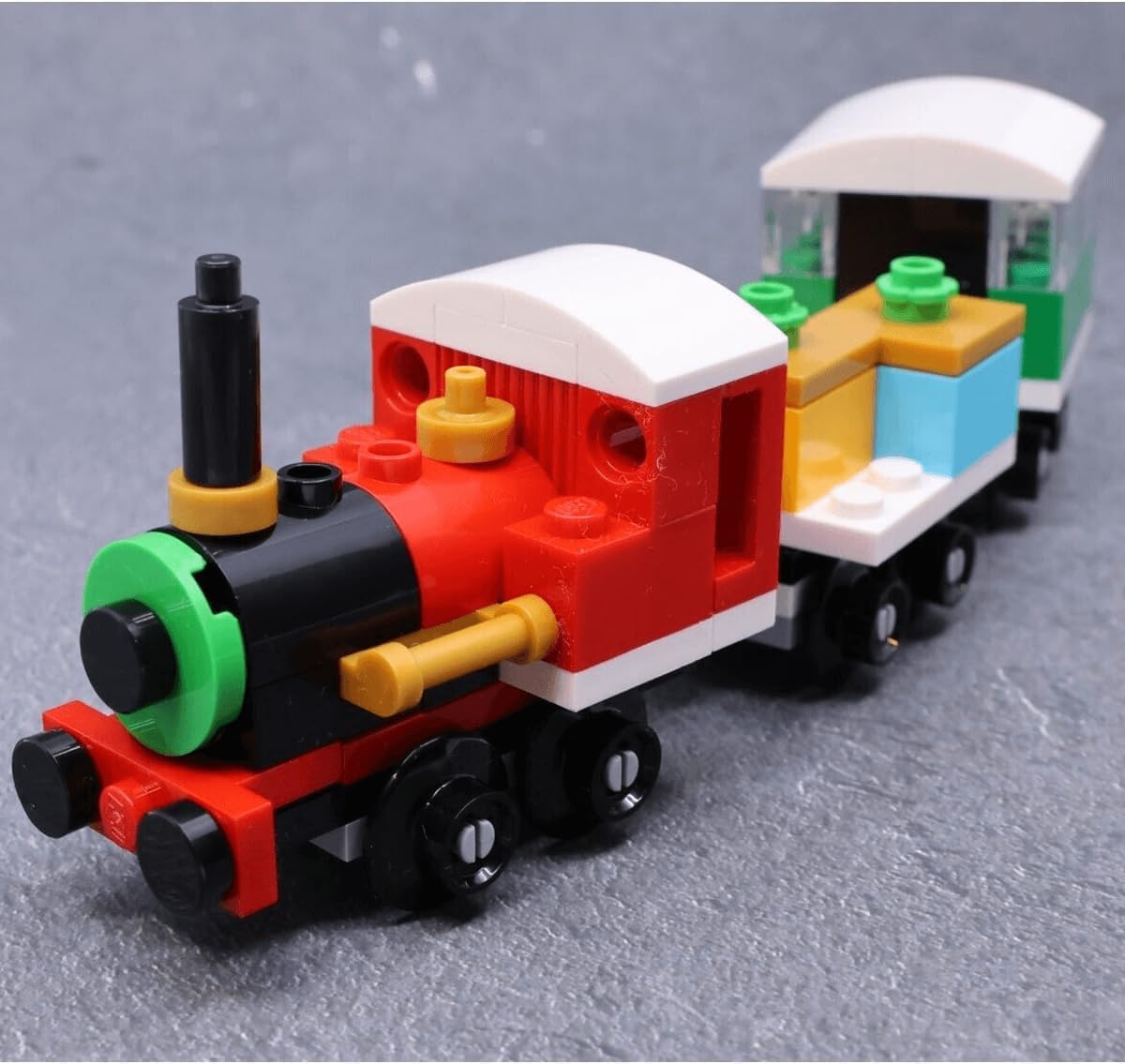 LEGO 30584 Creator Winter Christmas Train