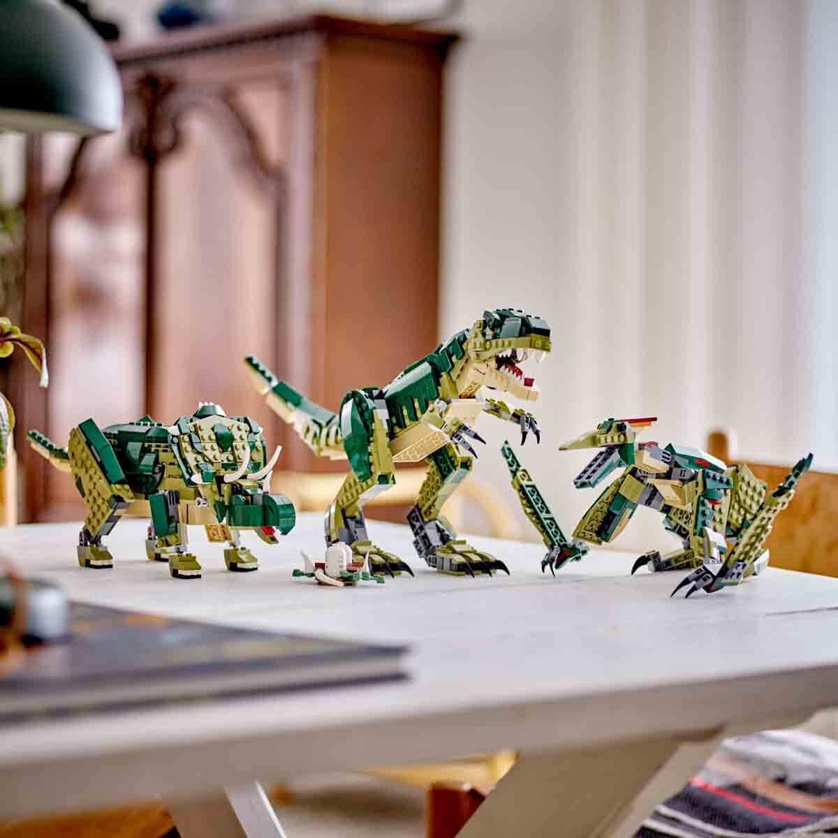 LEGO Creator T.Rex, 3-in-1 Dinosaur Convert into a Triceratops or Pterodactylus, Movable Dinosaur Model for Children, Gift for Boys and Girls 31151