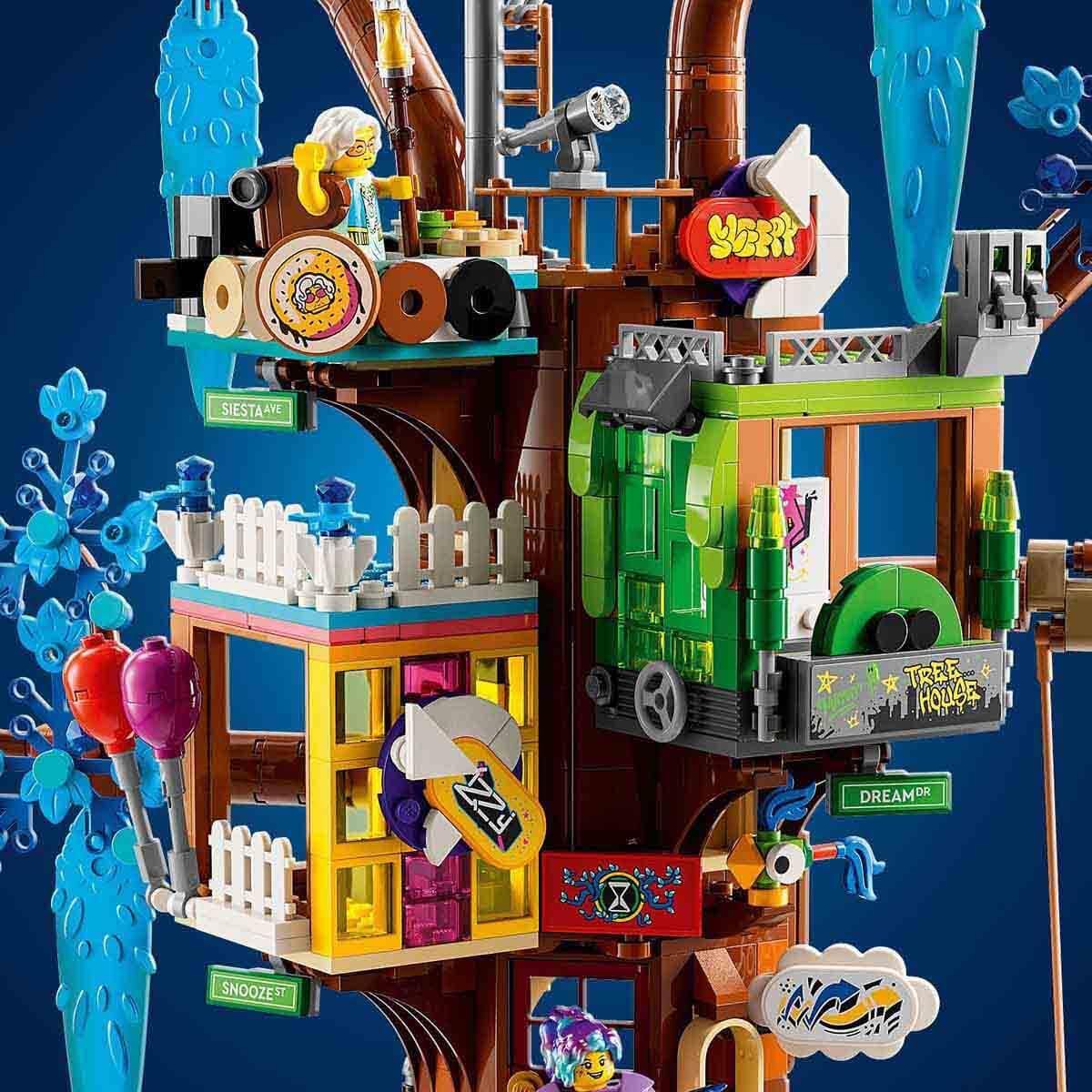 LEGO 71461 Dreamzzz Fantastic Tree House Set, Build 2 Different Versions, with Mrs. Castillo, Izzie, Mateo and the Night Hunter Minifigures, Imaginative Toy Based on the TV Show