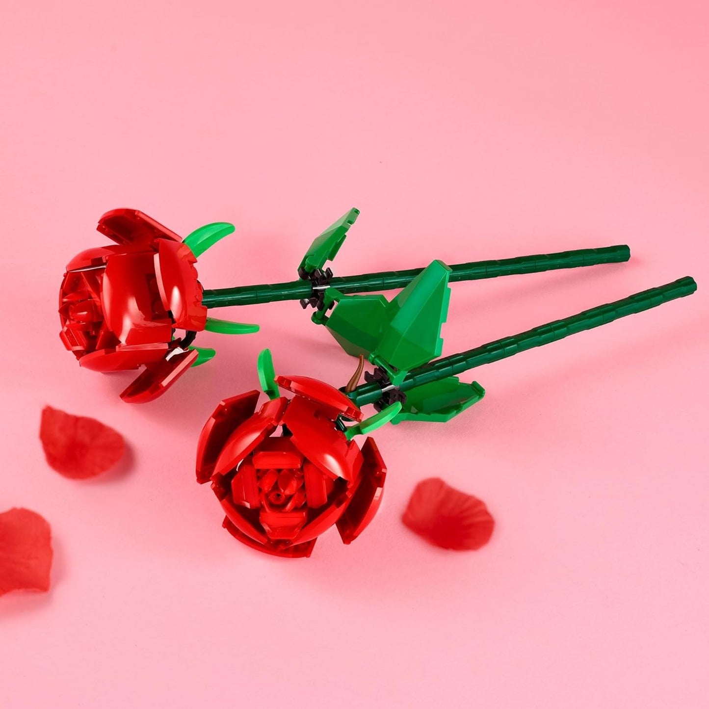 LEGO Creator Roses 40460, Age 8+, 120 Pieces, Perfect for Mother's Day, Christmas, Valentine's Day or any other celebration