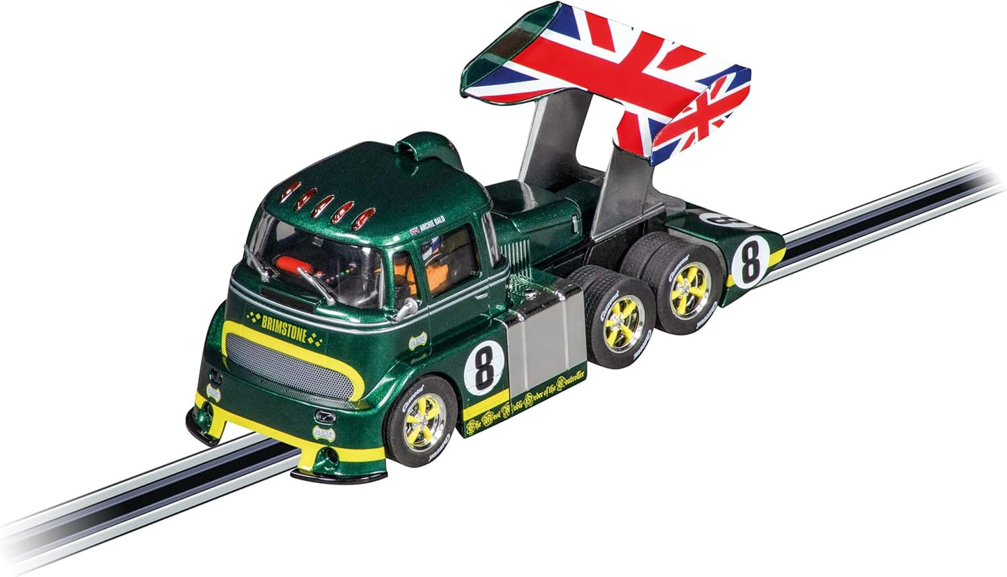 Carrera - 20031093 - Carrera Digital 132 I Racetruck Cabover British Racing Green, No.8 I Powerful Racing Experience with British Racing Tradition I Slot Car in Scale 1:32 I Vehicle Lighting