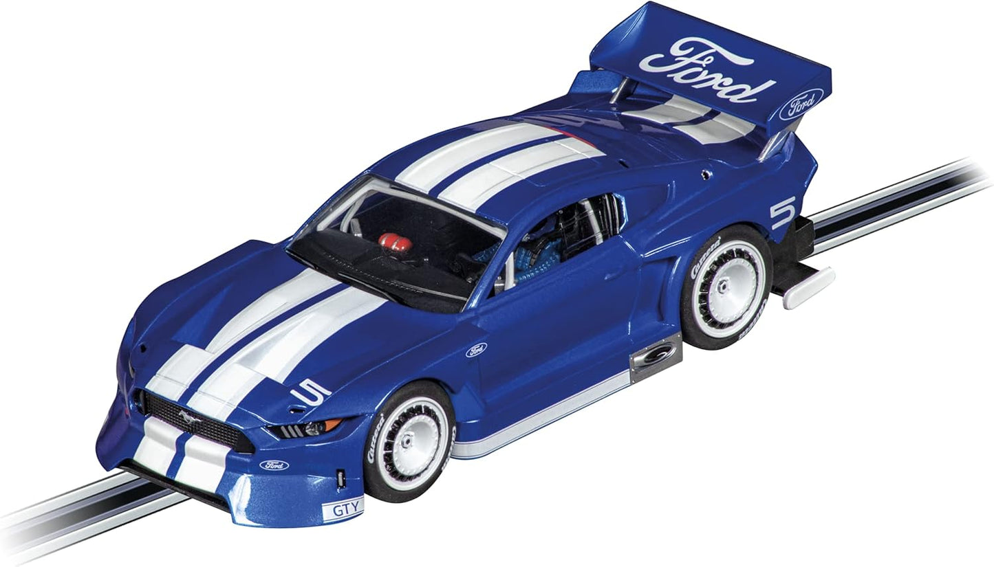 Carrera - 20031082 - Carrera Digital 132 I Ford Mustang GTY No.5 I Classic Cult Car for Racing Fans I Slot Car in Scale 1:32 I Authentic Luminous Front, Rear and Brake Lights