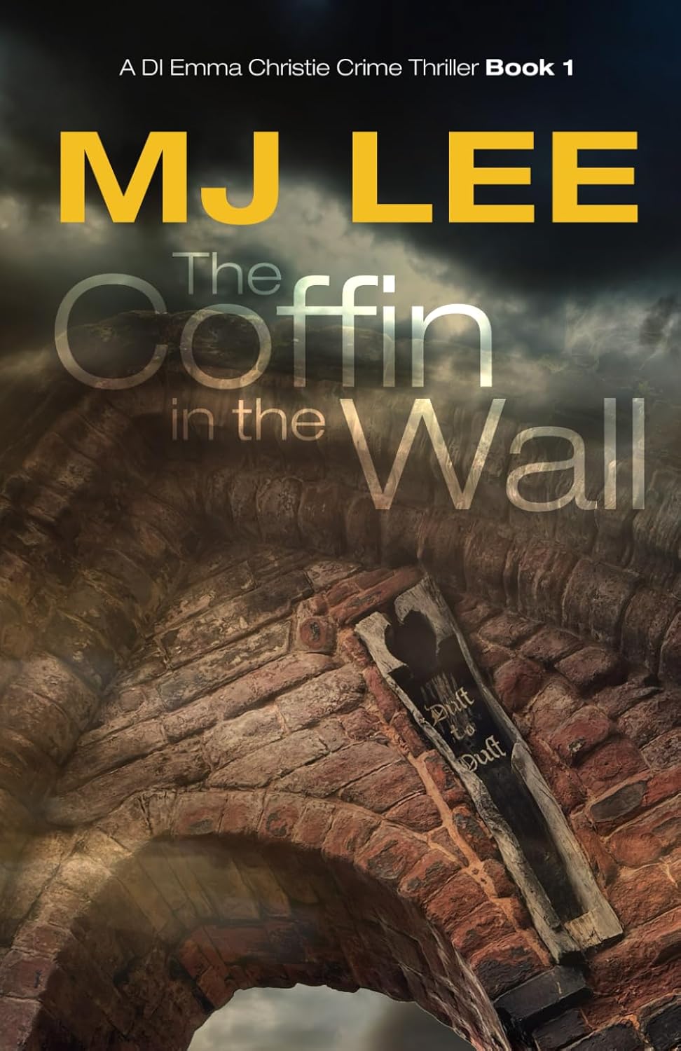 The Coffin in the Wall: A DI Emma Christie Crime Thriller Book 1