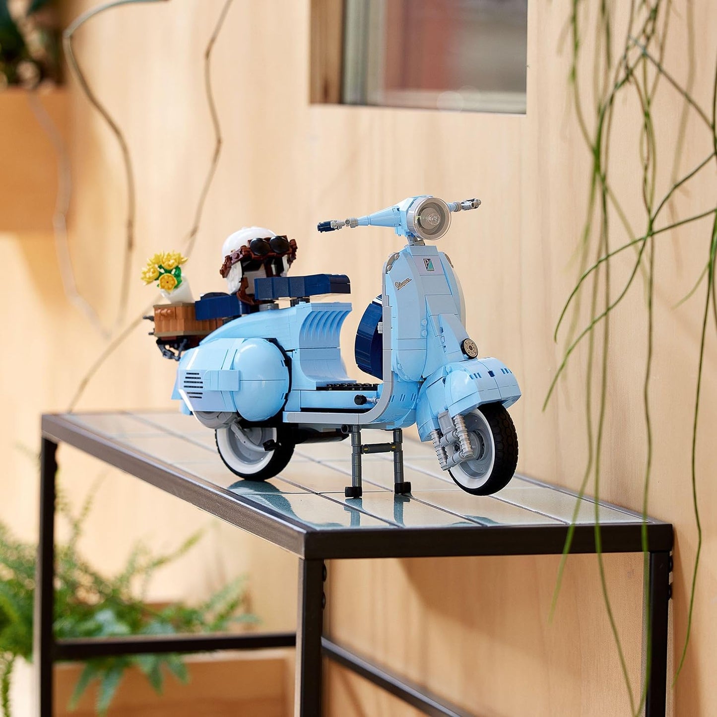 LEGO 10298 Vespa 125 Model Kit, Vintage Scooter from Italy, Set for Adults to Build and Display