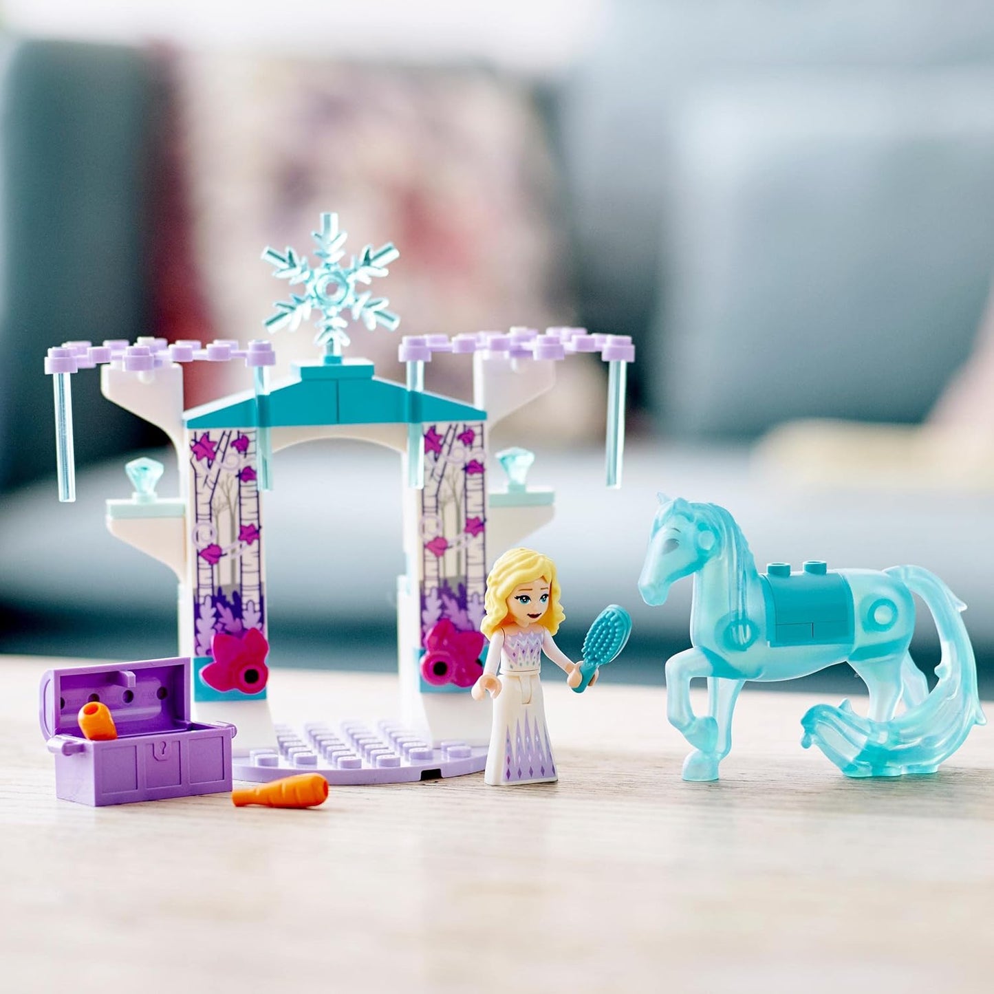 LEGO 43209 Disney Princess Elsa and Nokk Stable, Frozen, Toy with Elsa Mini Doll and Horse Figure, for children from 4 Years