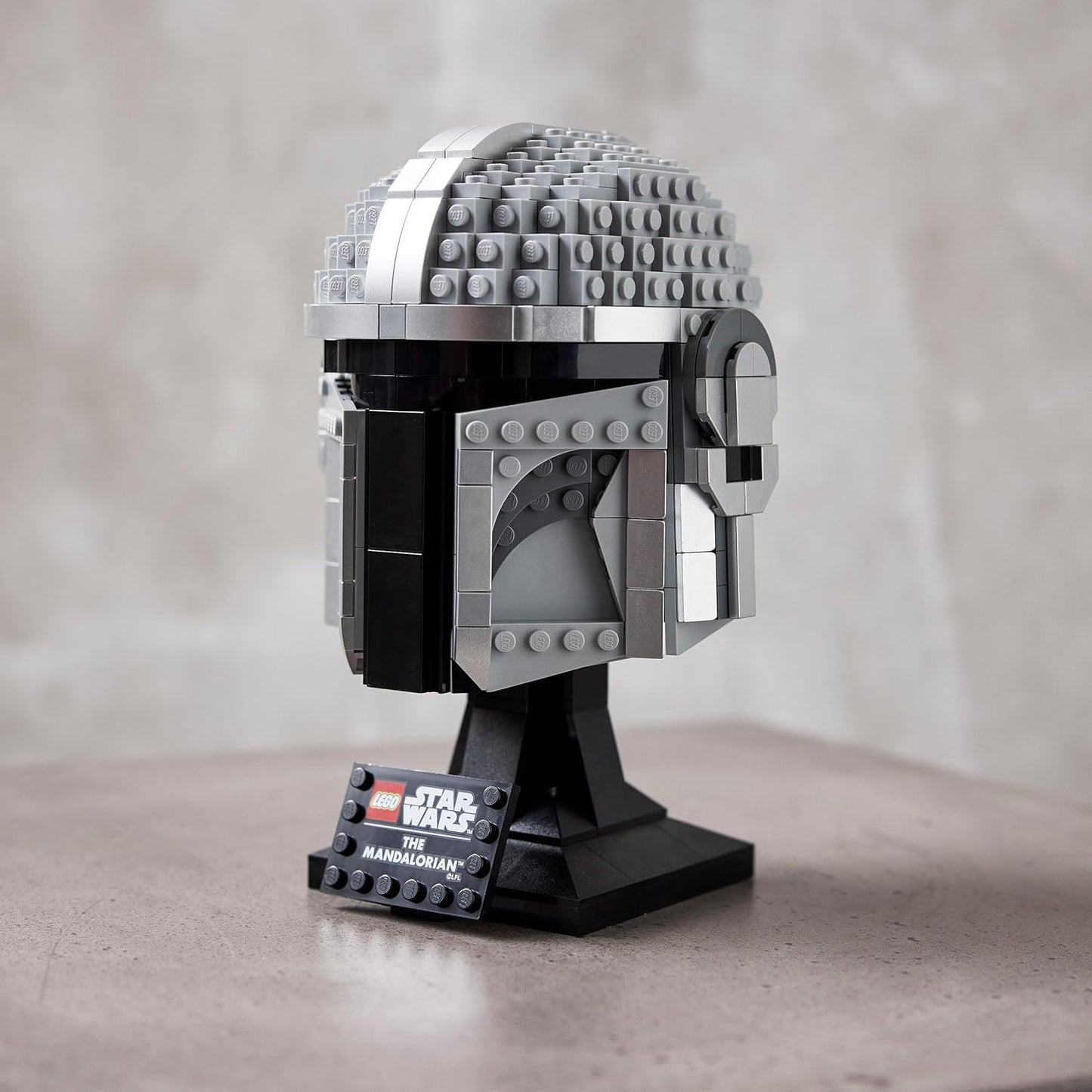 LEGO Star Wars Mandalorianer Helm Modell, Sammlerstück Zimmer-Deko und ein tolles Geschenk für Erwachsene, Bausatz, Männer, Frauen, Mama, Papa, Sammler-Geschenkidee 75328