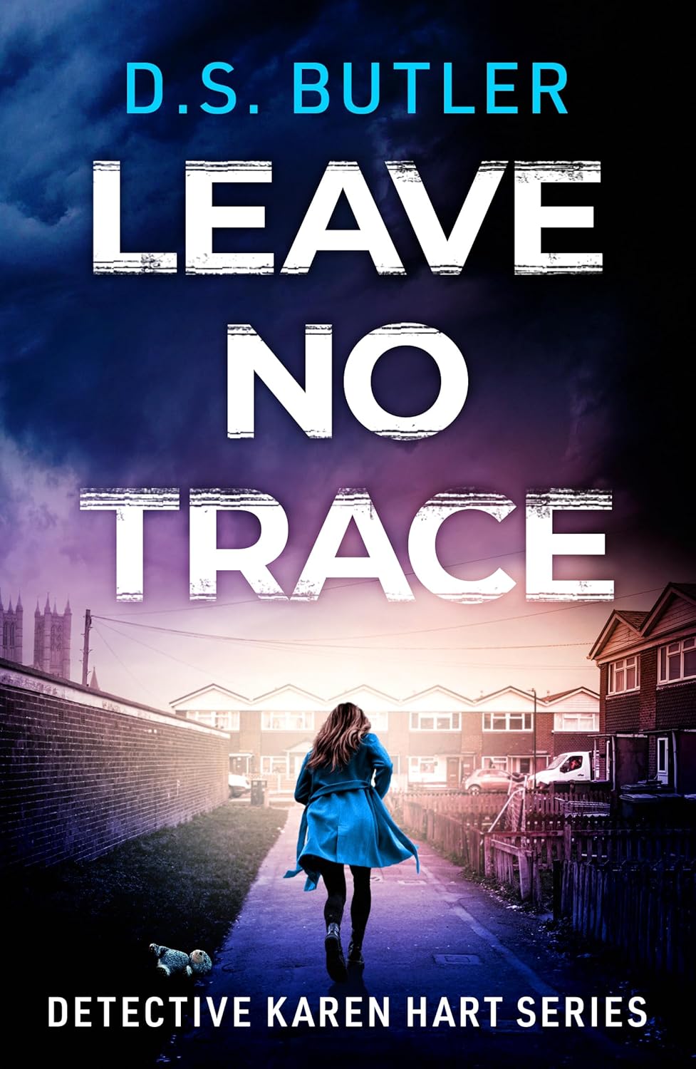 Leave No Trace: 9 (Detective Karen Hart)