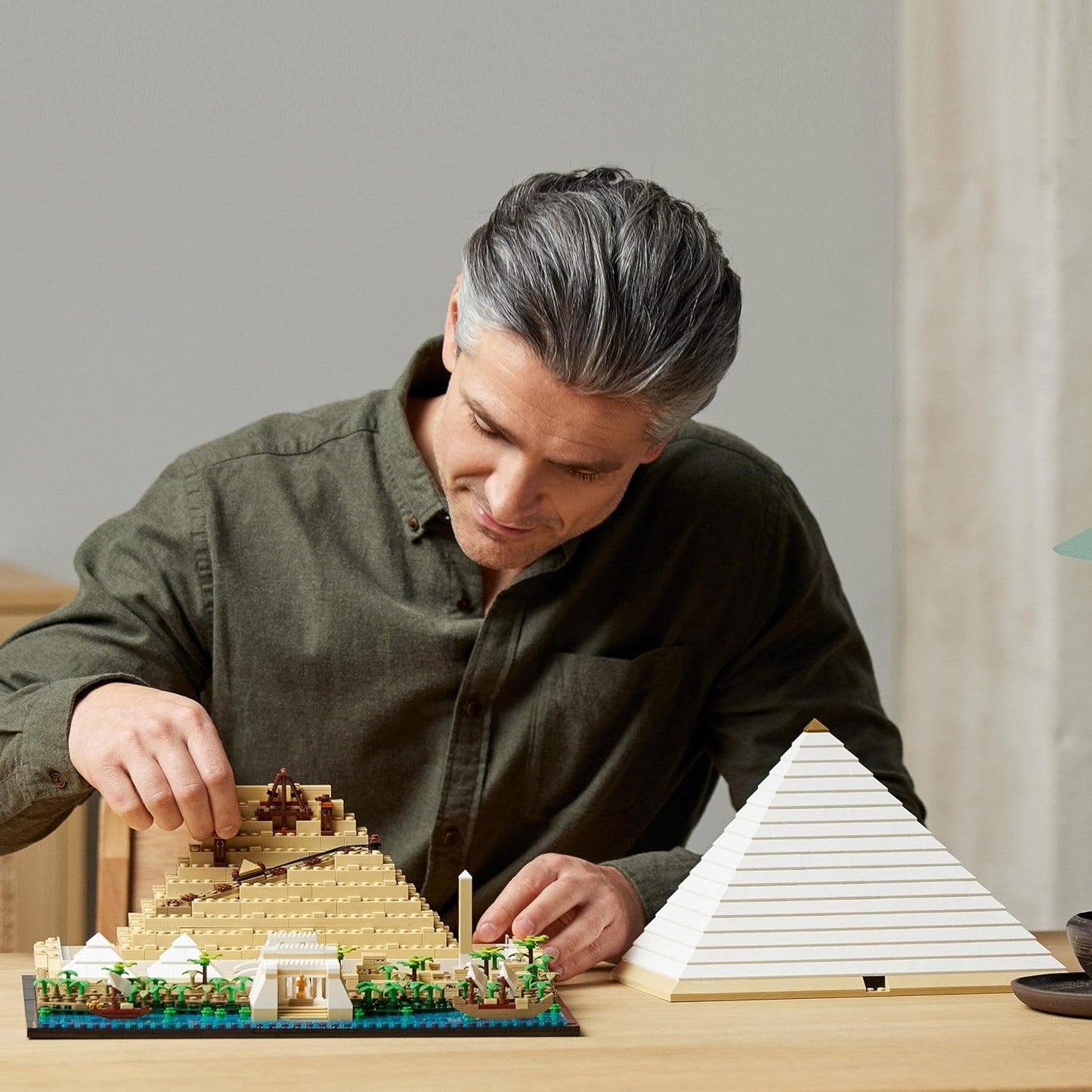 LEGO 21058 Architecture Cheops-Pyramide Bausatz zum Basteln als kreatives Hobby, Geschenkidee für Erwachsene, Männer, Frauen, Mutter, Vater, kreative Aktivität, Sammlung berühmter Sehenswürdigkeiten