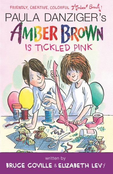 Το Amber Brown είναι Tickled Pink