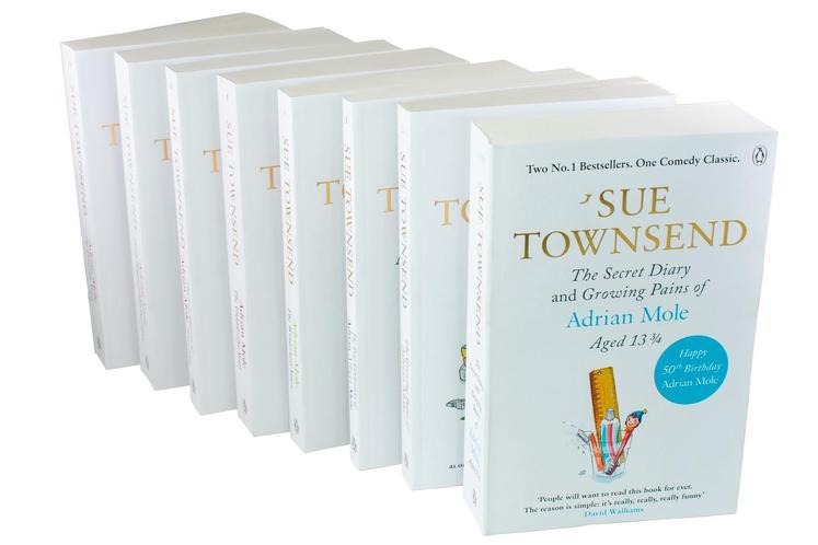 Adrian Mole 8 σετ βιβλίων από τη Sue Townsend, Χιουμοριστική Συλλογή Χαρτόδετο Επιστροφή στην ηλικία, Συναρπαστική βρετανική κωμική σειρά για εφήβους και ενήλικες